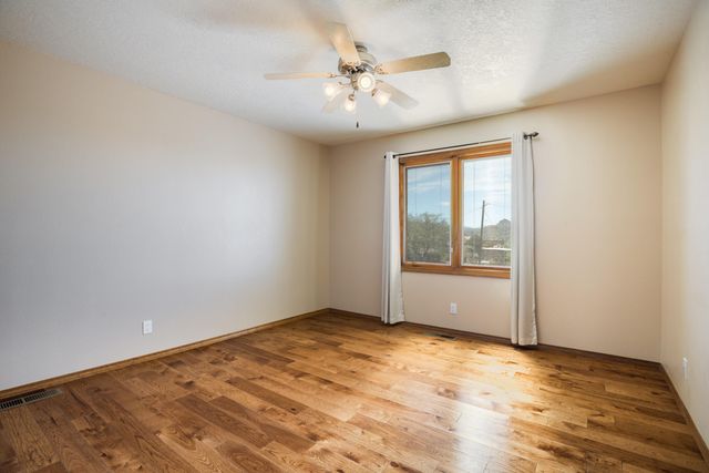 14325 Skyline Road NE, Albuquerque, NM 87123