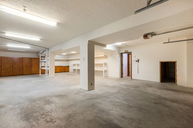 14325 Skyline Road NE, Albuquerque, NM 87123