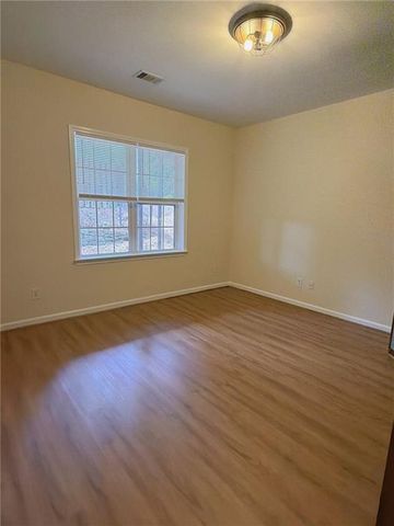 4012 Howell Park Road, Duluth, GA 30096