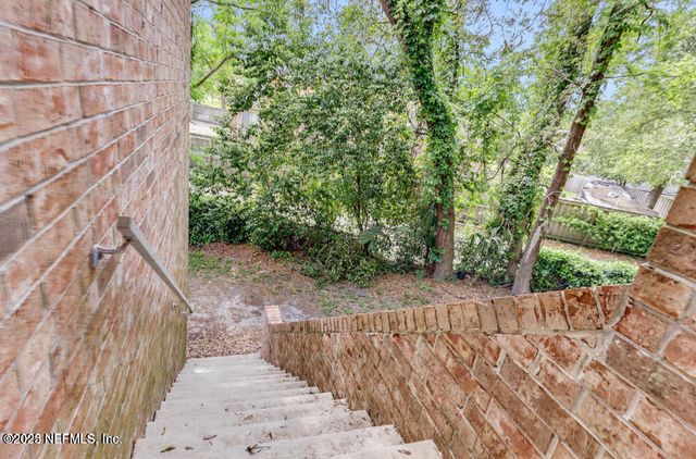 5201 ATLANTIC Boulevard 128, Jacksonville, FL 32207