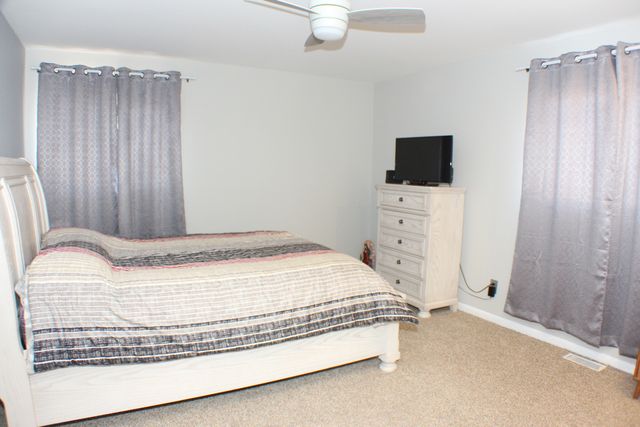 5113 44th Avenue, Moline, IL 61265