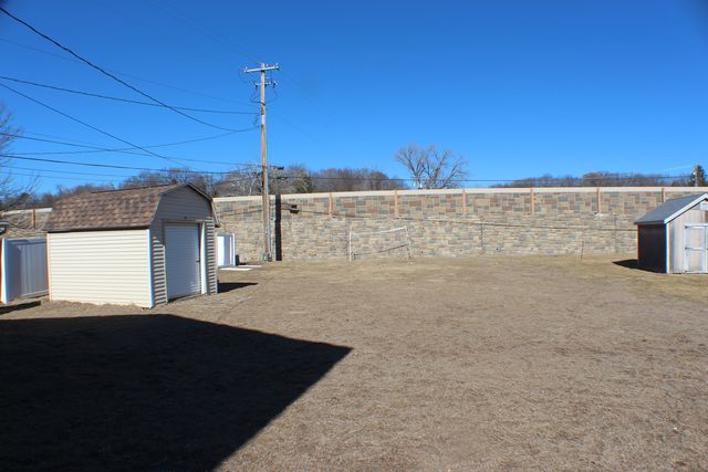 5113 44th Avenue, Moline, IL 61265