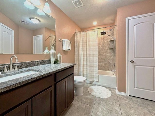 1039 Blue Moon Court, Conroe, TX 77301