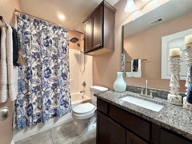 1039 Blue Moon Court, Conroe, TX 77301