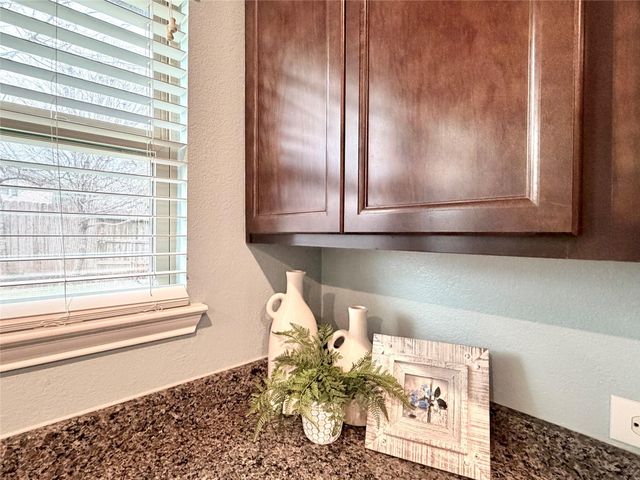 1039 Blue Moon Court, Conroe, TX 77301