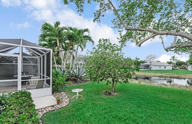 8590 Logia Circle, Boynton Beach, FL 33472