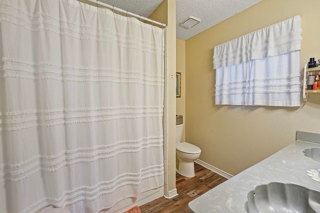 306 Wilson Street, Lake Dallas, TX 75065