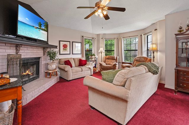 306 Wilson Street, Lake Dallas, TX 75065