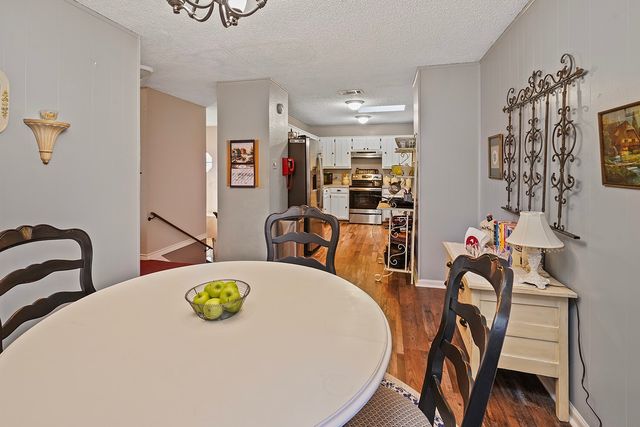306 Wilson Street, Lake Dallas, TX 75065