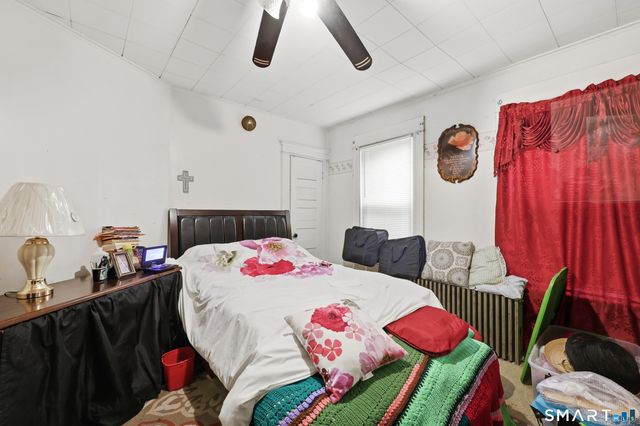 15 Matson Court, Waterbury, CT 06704