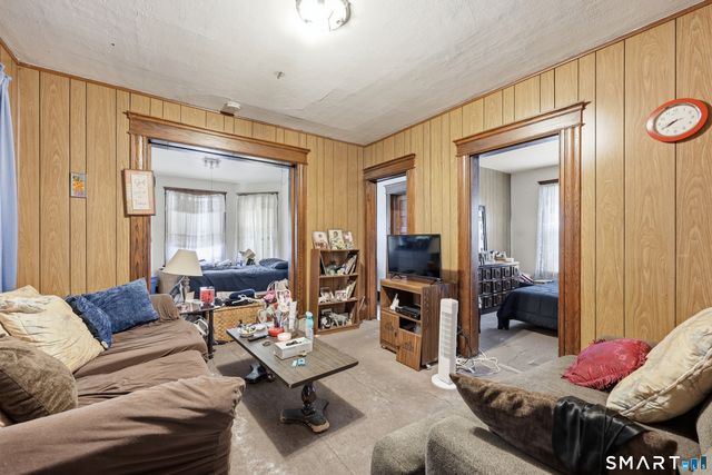 15 Matson Court, Waterbury, CT 06704