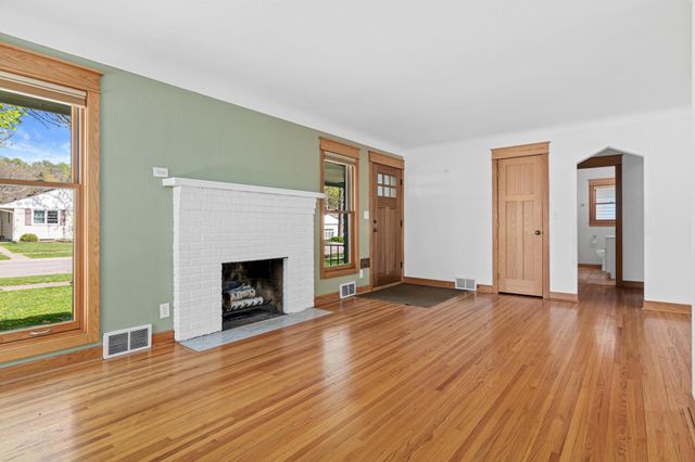 1646 Middleton Avenue, Saint Paul, MN 55116