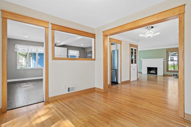 1646 Middleton Avenue, Saint Paul, MN 55116
