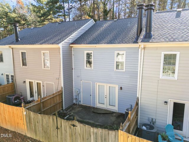1524 Township Circle, Raleigh, NC 27609