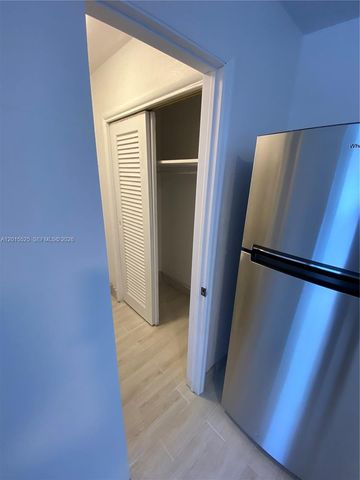 1723 Liberty St 6, Hollywood, FL 33020