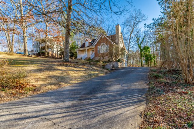 42 Hope Drive, Rock Spring, GA 30739