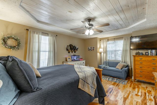 42 Hope Drive, Rock Spring, GA 30739