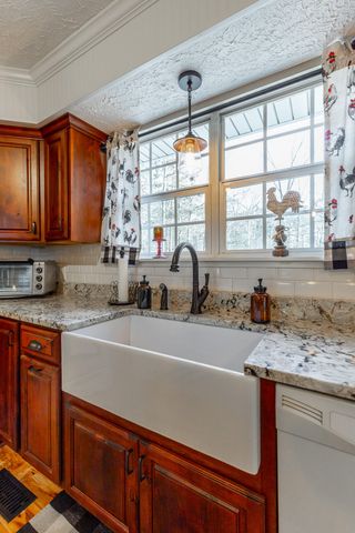 42 Hope Drive, Rock Spring, GA 30739