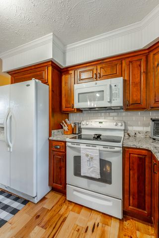 42 Hope Drive, Rock Spring, GA 30739