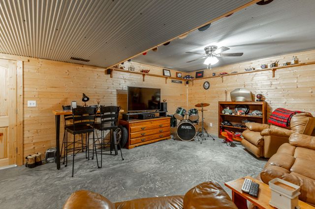 42 Hope Drive, Rock Spring, GA 30739