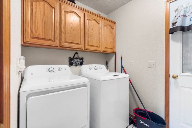 1009 E Linden Street, Rogers, AR 72756