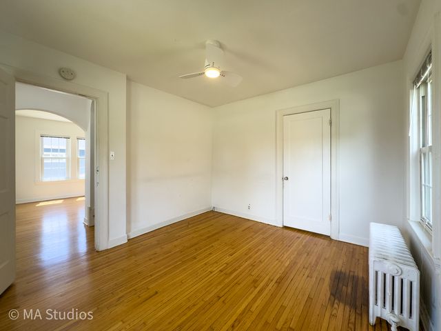 216 Wilcox Avenue, Elgin, IL 60123