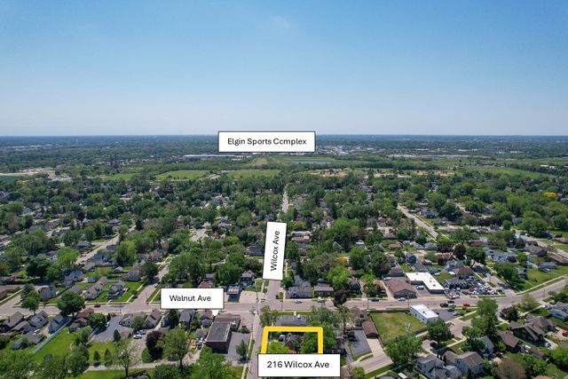 216 Wilcox Avenue, Elgin, IL 60123