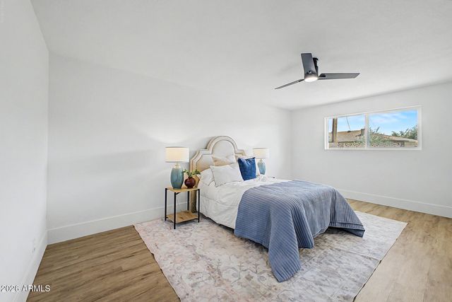 611 E ERIE Drive, Tempe, AZ 85282