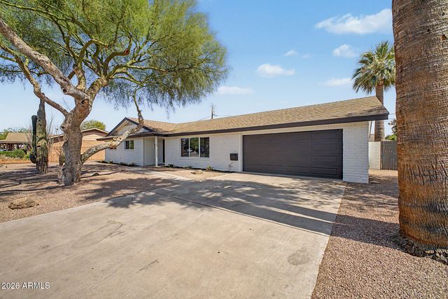 611 E ERIE Drive, Tempe, AZ 85282