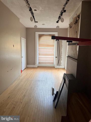 432 DIAMOND ST, Philadelphia, PA 19122