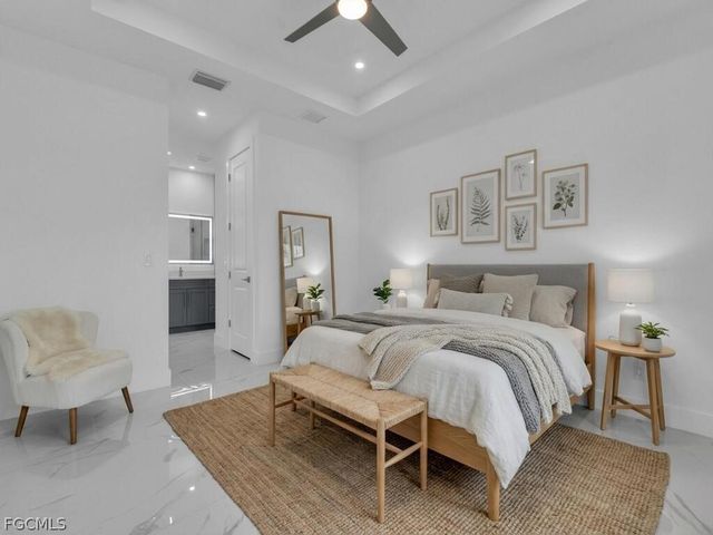 1033 Bassinger AVE S, Lehigh Acres, FL 33974