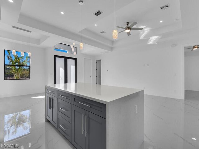 1033 Bassinger AVE S, Lehigh Acres, FL 33974