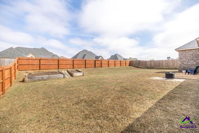 205 Foxberry Nook, Kathleen, GA 31047