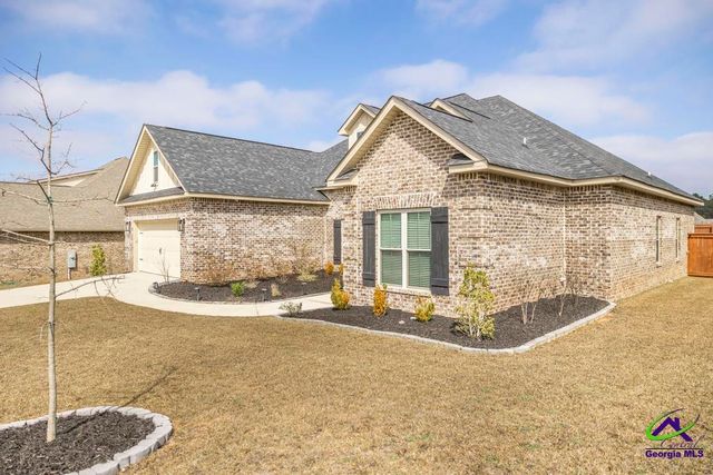 205 Foxberry Nook, Kathleen, GA 31047