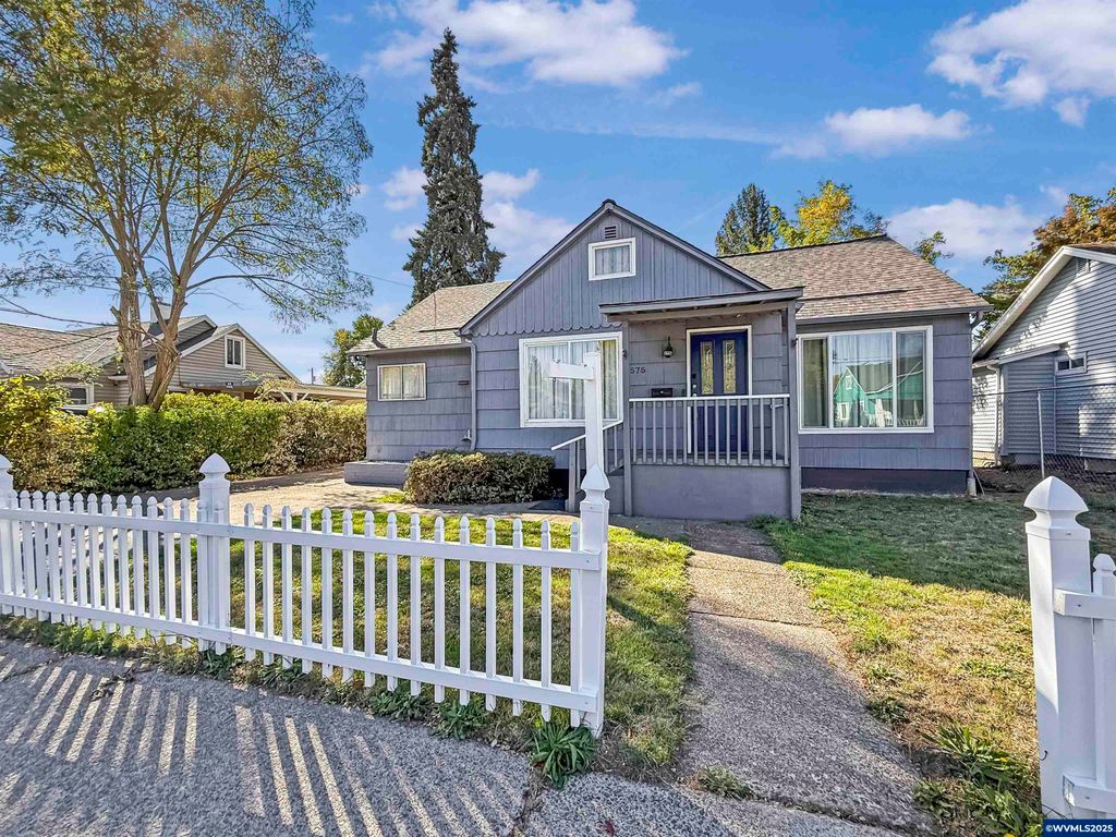 575 25th St SE, Salem, OR 97301