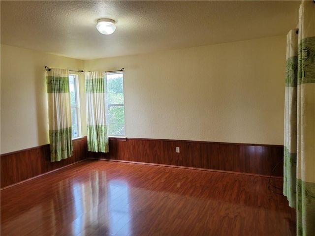 312 Sweet Leaf LN, Pflugerville, TX 78660