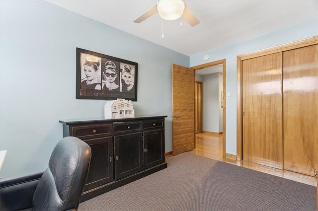 517 Brierly Ln, Munhall, PA 15120