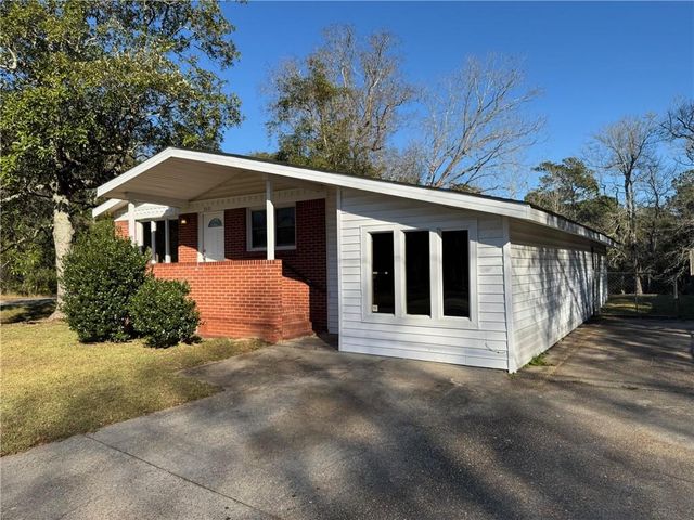 3801 Del Monte Court, Mobile, AL 36605