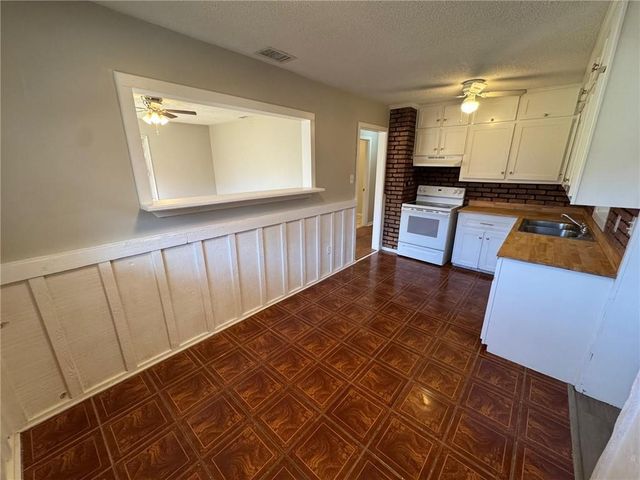 3801 Del Monte Court, Mobile, AL 36605