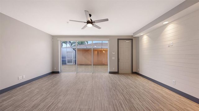 1586 DORGALI DRIVE, Sarasota, FL 34238