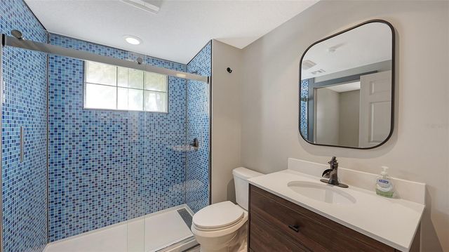 1586 DORGALI DRIVE, Sarasota, FL 34238