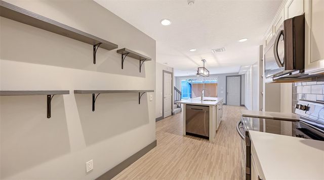 1586 DORGALI DRIVE, Sarasota, FL 34238
