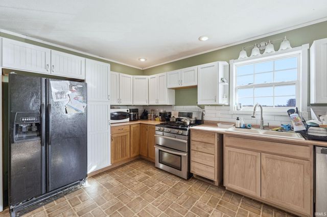 372 E 1150 S, Kokomo, IN 46901