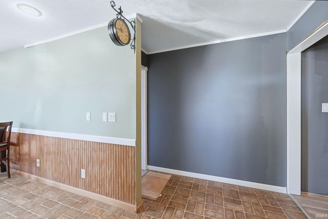 372 E 1150 S, Kokomo, IN 46901