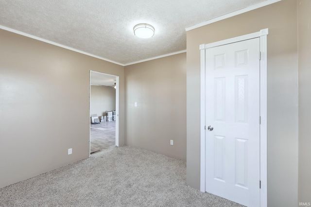 372 E 1150 S, Kokomo, IN 46901