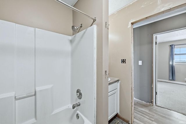 372 E 1150 S, Kokomo, IN 46901