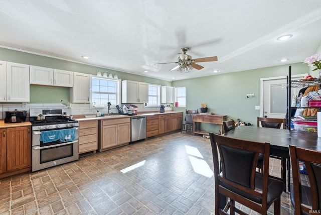 372 E 1150 S, Kokomo, IN 46901