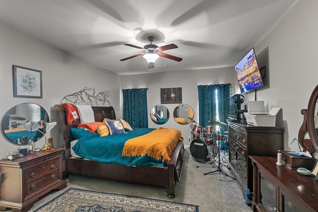 102 Weeping Willow Trail, Headland, AL 36345