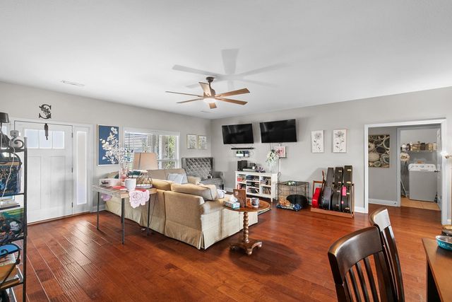 102 Weeping Willow Trail, Headland, AL 36345