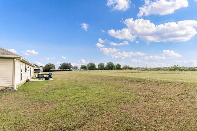 102 Weeping Willow Trail, Headland, AL 36345